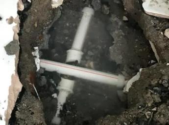 鄂州市阳台漏水维修公司为您分享楼上楼下漏水怎么处理